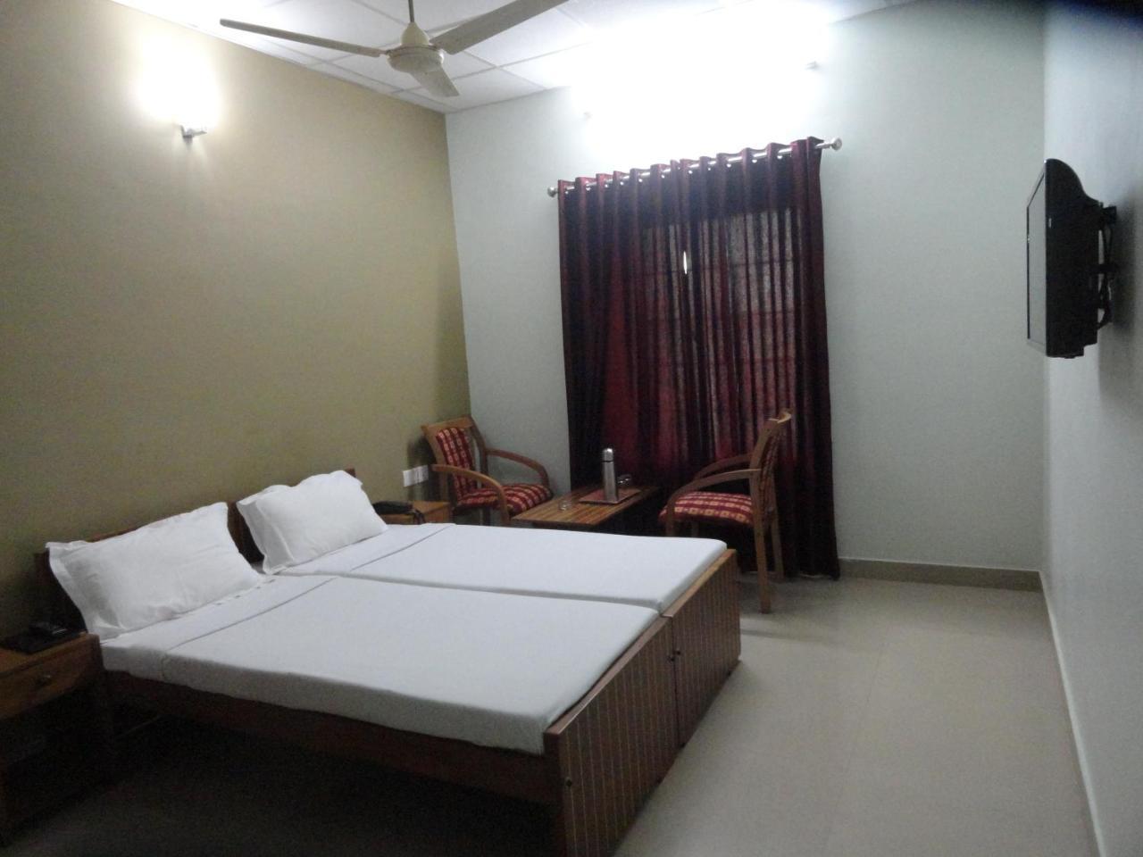 Hotel Madikeri Heritage Exterior foto